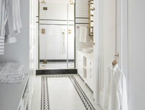 luxe-badkamer-inloopkast-klassieke-stijl